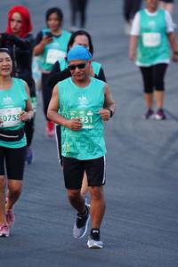BIB: 50755, 331
                            <button type="button" onclick="openModal(10526083)" class="btn btn-primary btn-sm float-right btn-popup" data-toggle="modal" data-target=".modal-high-quality">
                        <i class="fas fa-shopping-cart"></i> Add to Cart
                    </button>
                                            <button type="button" onclick="isThisMe(10526083, true)" class="btn btn-success btn-sm float-right btn-popup btn-isme hidden" data-toggle="tooltip" data-placement="bottom" title="นี่คือรูปของคุณใช่ไหม คลิกที่นี่เพื่อเอาเข้าอัลบั้ม">
                        <i class="fas fa-plus"></i> Add to album
                    </button>
                    <button type="button" onclick="isThisMe(10526083, false)" class="btn btn-warning btn-sm float-right btn-popup btn-isnotme hidden">
                        <i class="fas fa-ban"></i> Remove from album
                    </button>